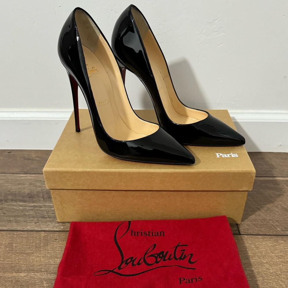 Christian Louboutin So Kate Pointed Toe Pump - black, US 9, EU 39 heel
